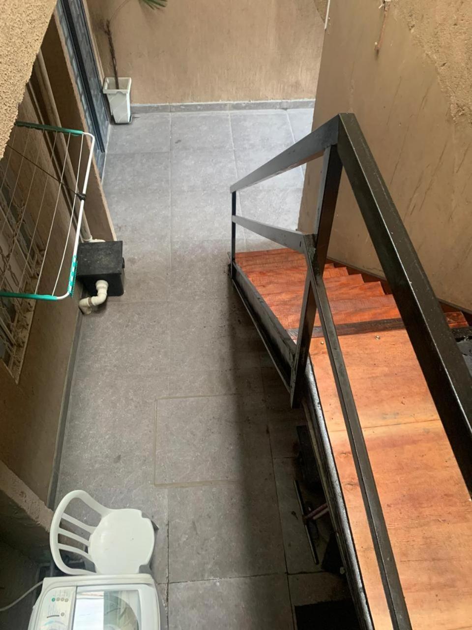Casa Fundos Eco City 03 Simples E Confortavel Com 2 Quartos E Garagem クリチバ エクステリア 写真